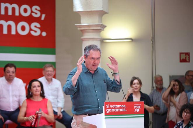 El acto de Espadas con los presidentes autonómicos en Córdoba, en imágenes