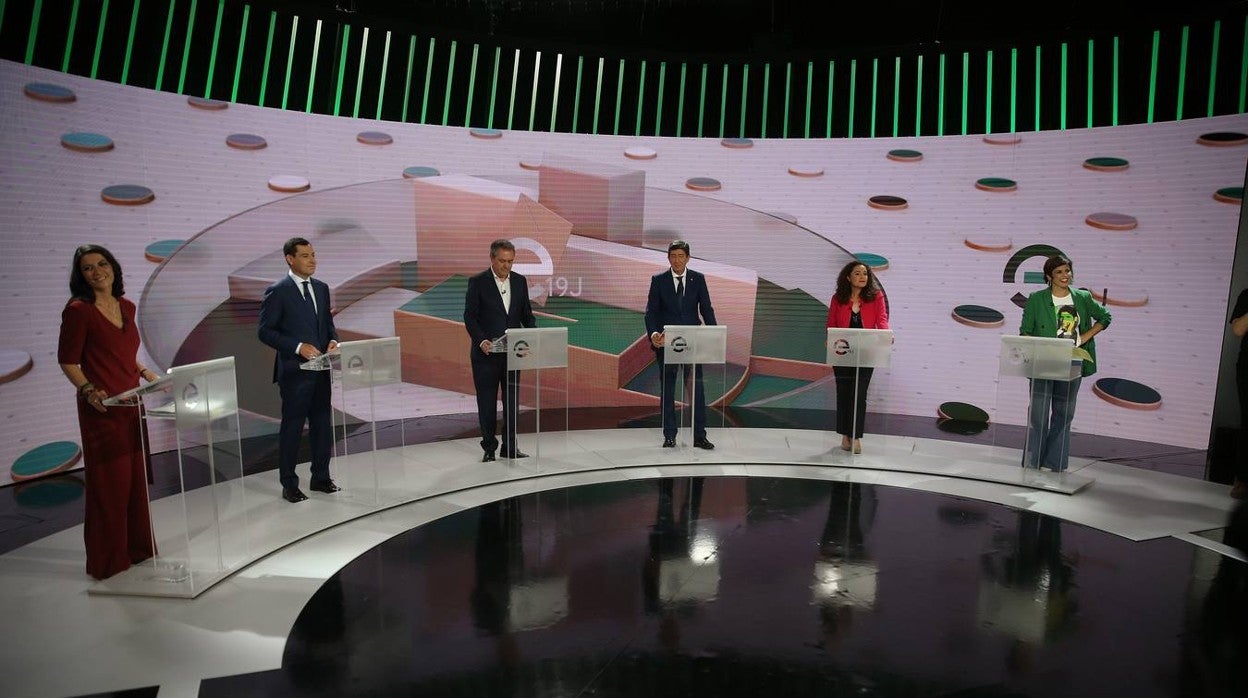 Segundo debate de los candidatos a la Junta de Andalucía, en imágenes