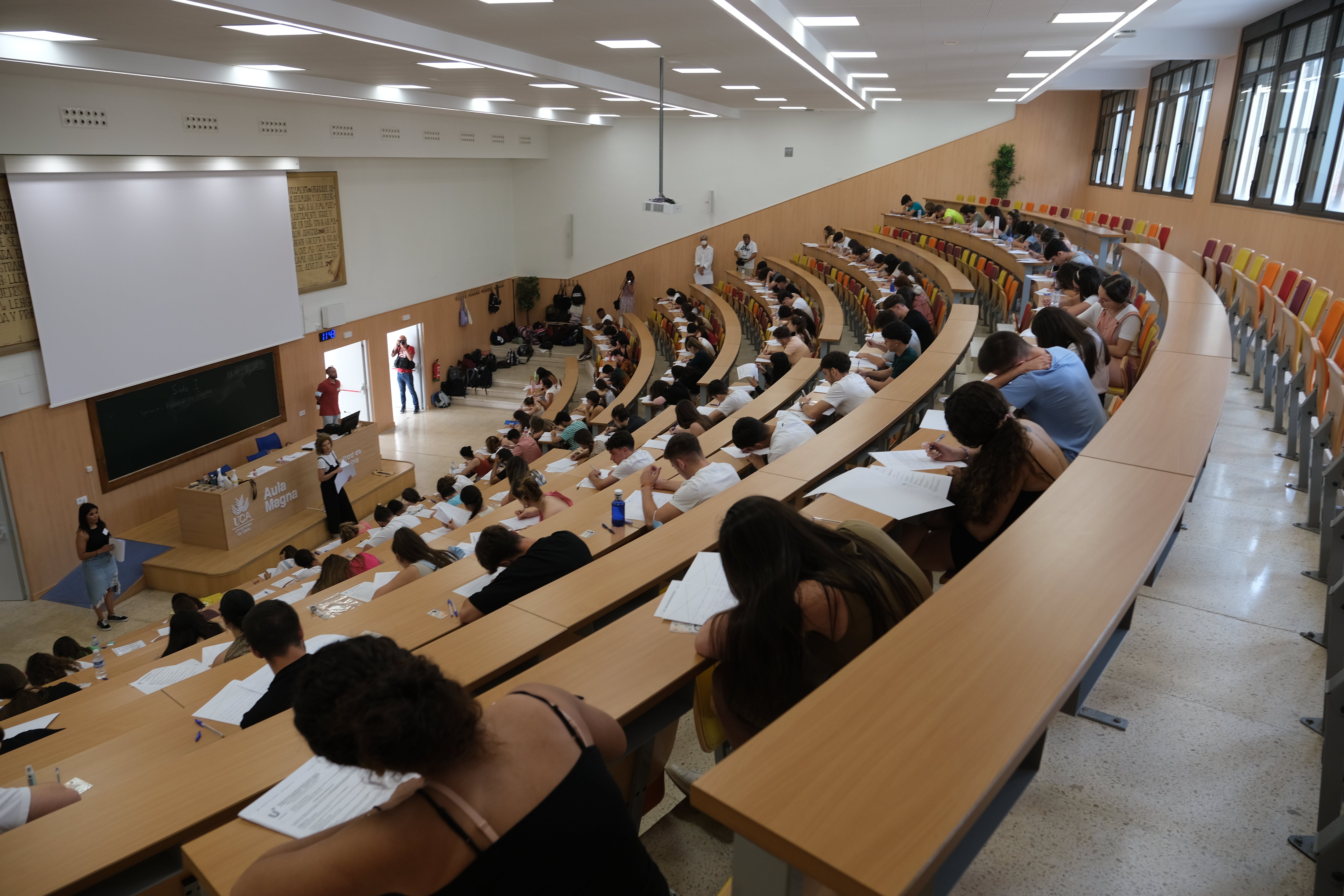 Fotos: primer día de Selectividad en Cádiz