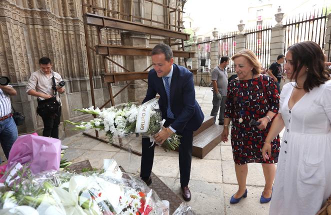 Todas las imágenes de la Ofrenda Floral