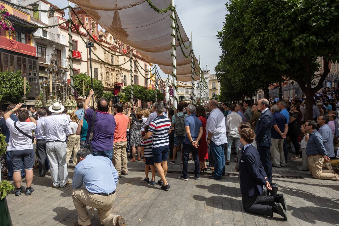 Las mejores imágenes de la procesión del Corpus Christi de Sevilla (y II)