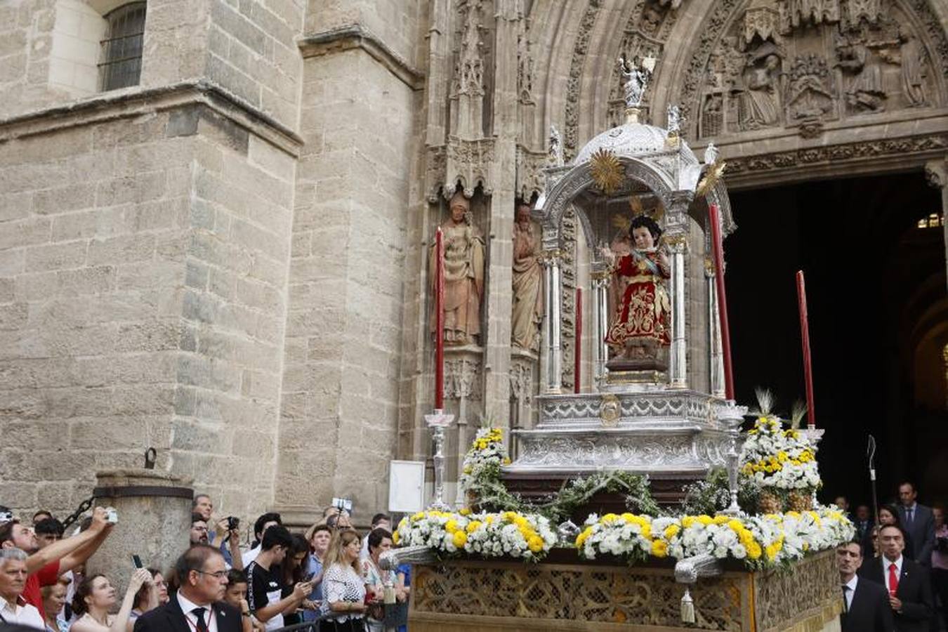 Las mejores imágenes de la procesión del Corpus Christi de Sevilla (I)