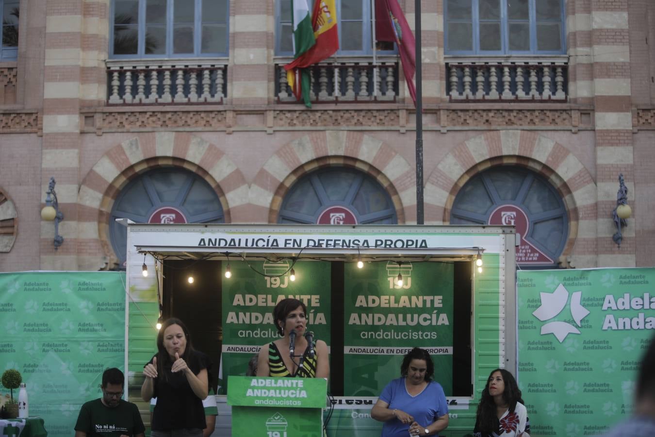 Fotos: Así ha sido el acto de campaña de Adelanta Andalucía en Cádiz