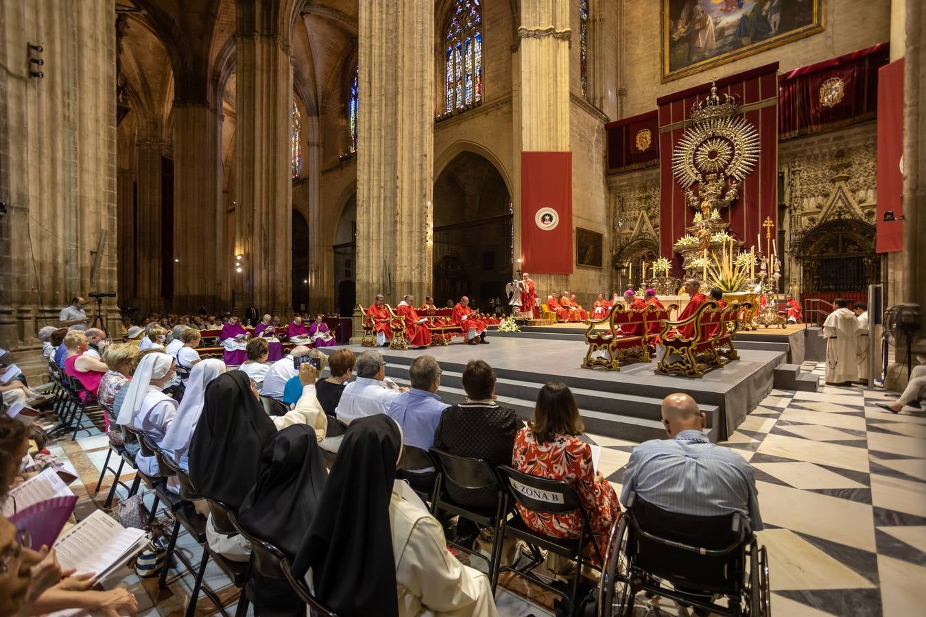 Ceremonia de beatificación de 27 mártires en la Catedral de Sevilla