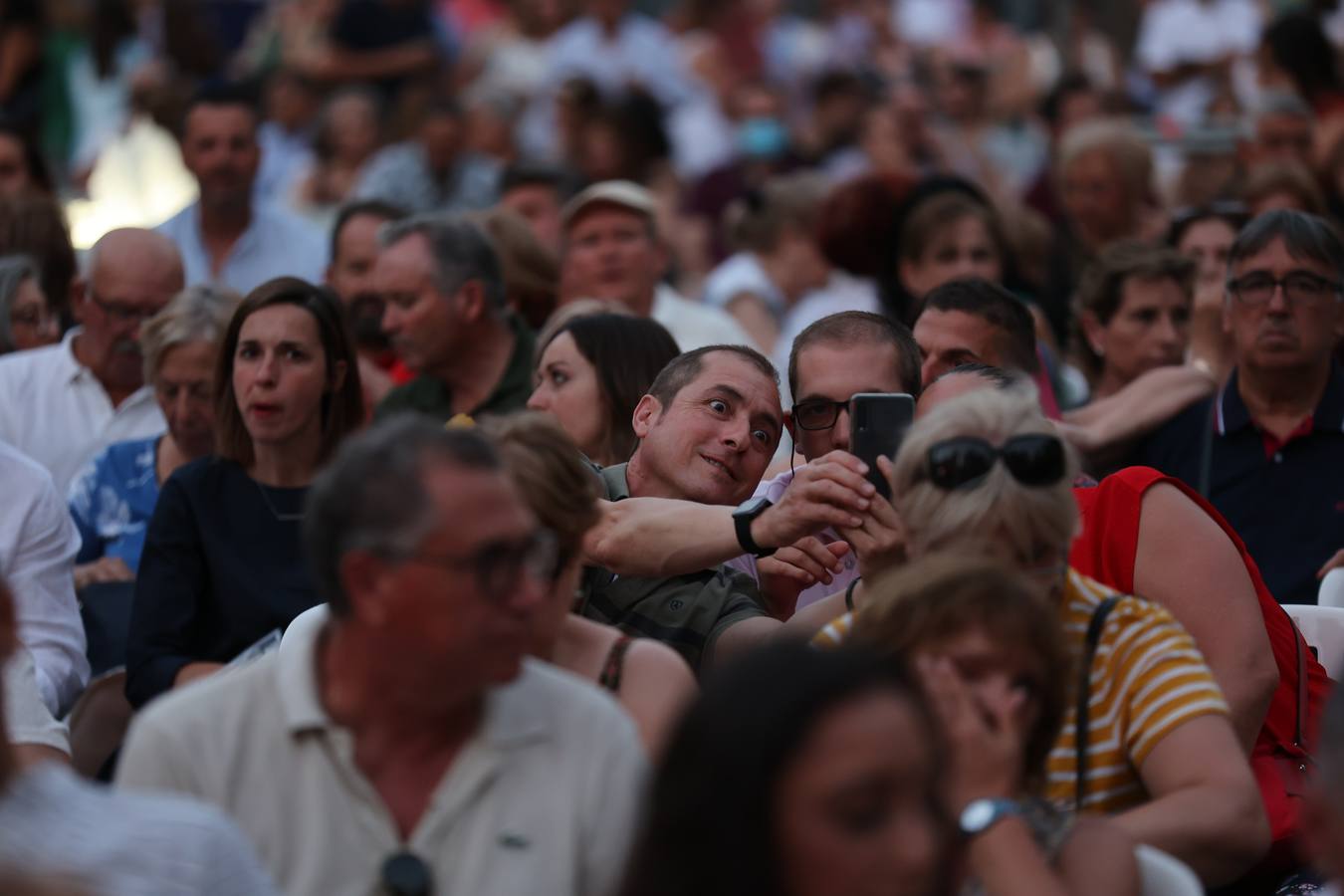 El recital de Estrella Morente en la Noche Blanca de Córdoba, en imágenes