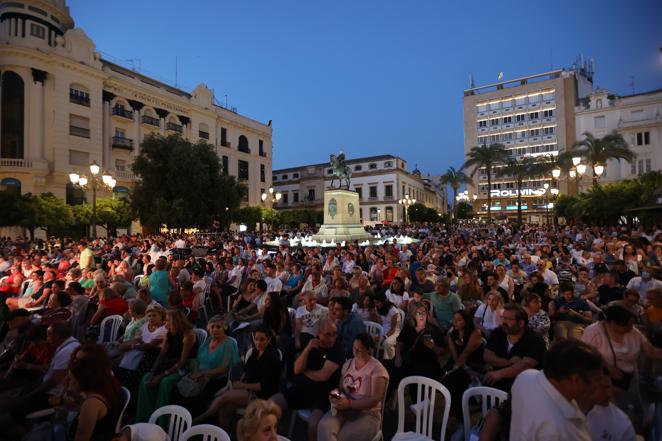 El arranque de la Noche Blanca del Flamenco de Córdoba, en imágenes