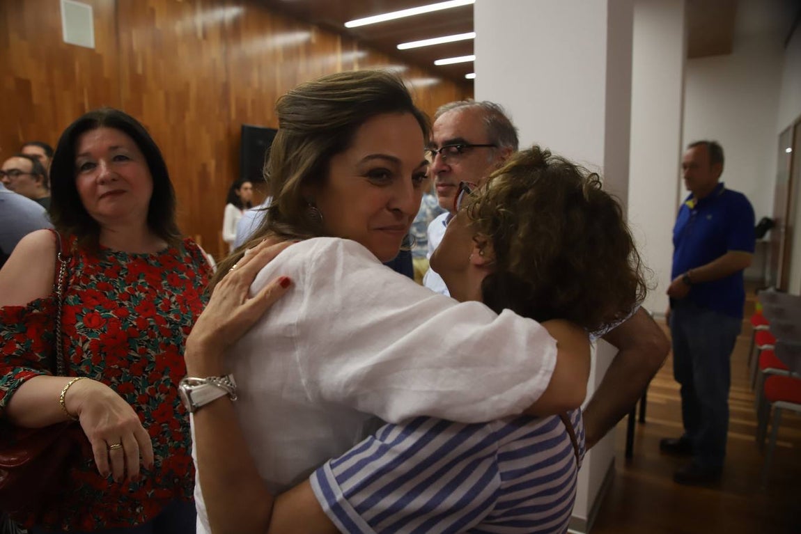 La dura derrota del PSOE de Córdoba en las autonómicas, en imágenes