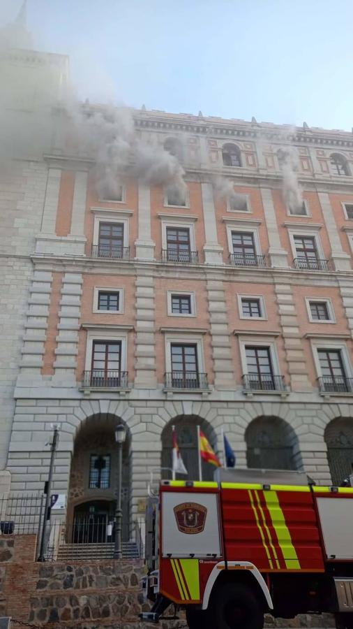 Incendio en el Alcázar de Toledo