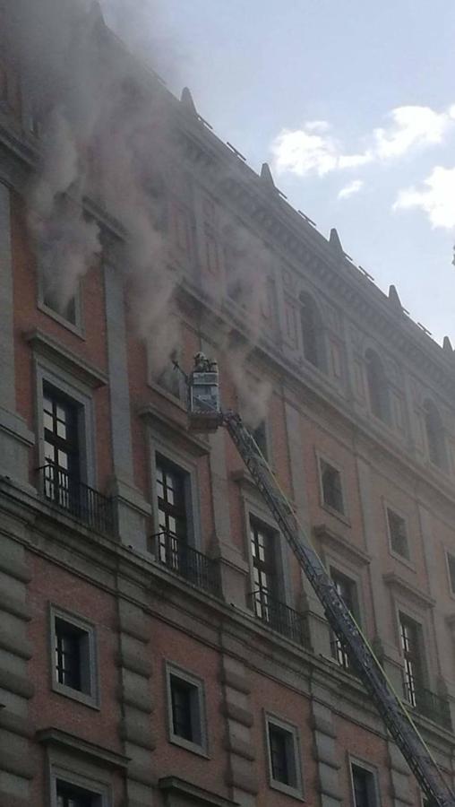 Incendio en el Alcázar de Toledo