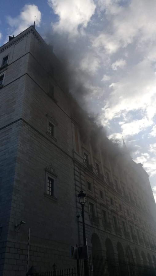 Incendio en el alcázar de Toledo