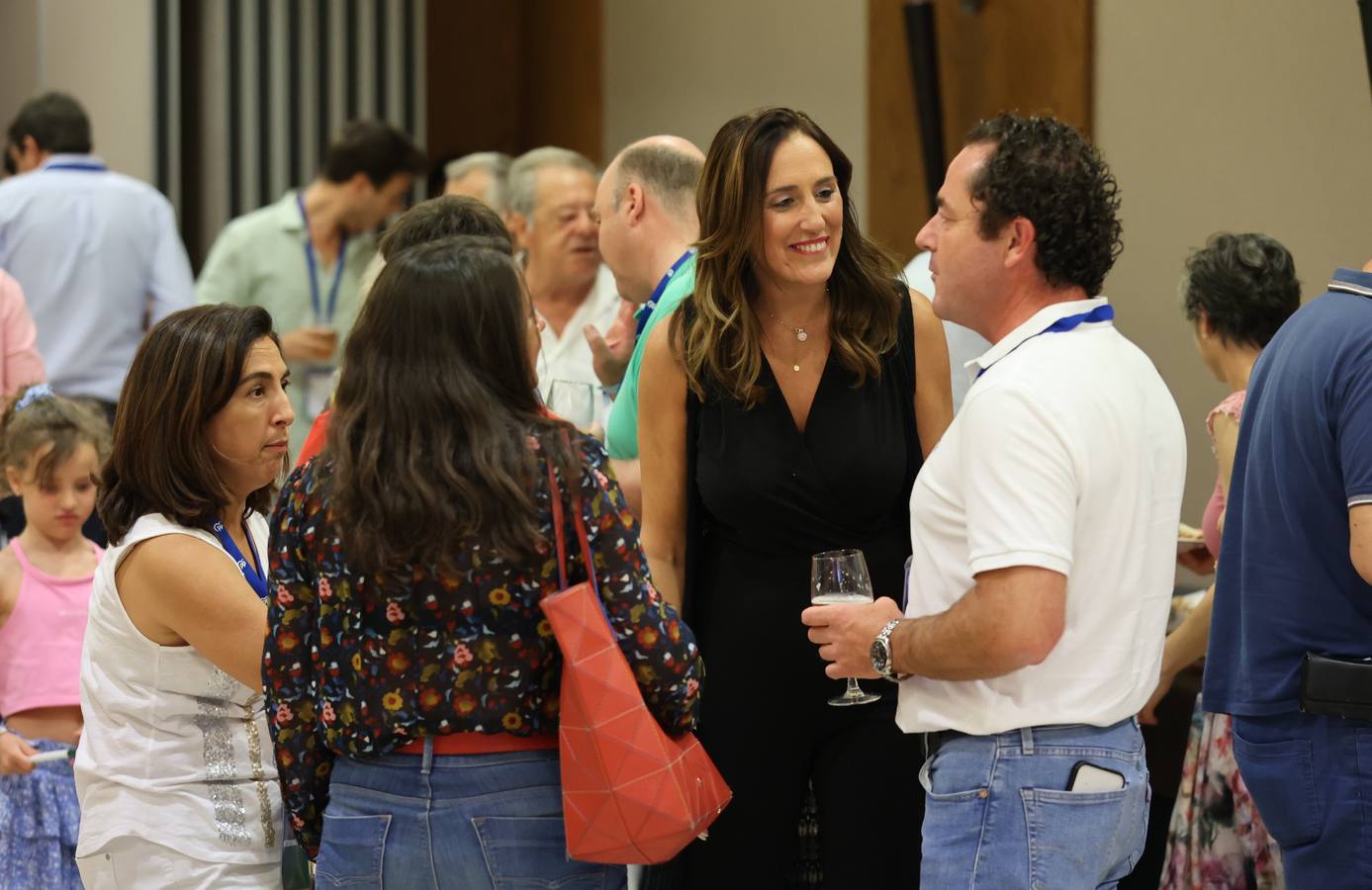 La emocionante noche electoral del PP de Córdoba, en imágenes