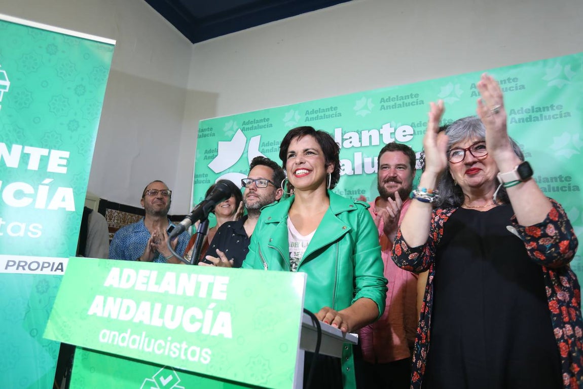 Fotos: Ambiente en la sede de Adelante Andalucía en Cádiz