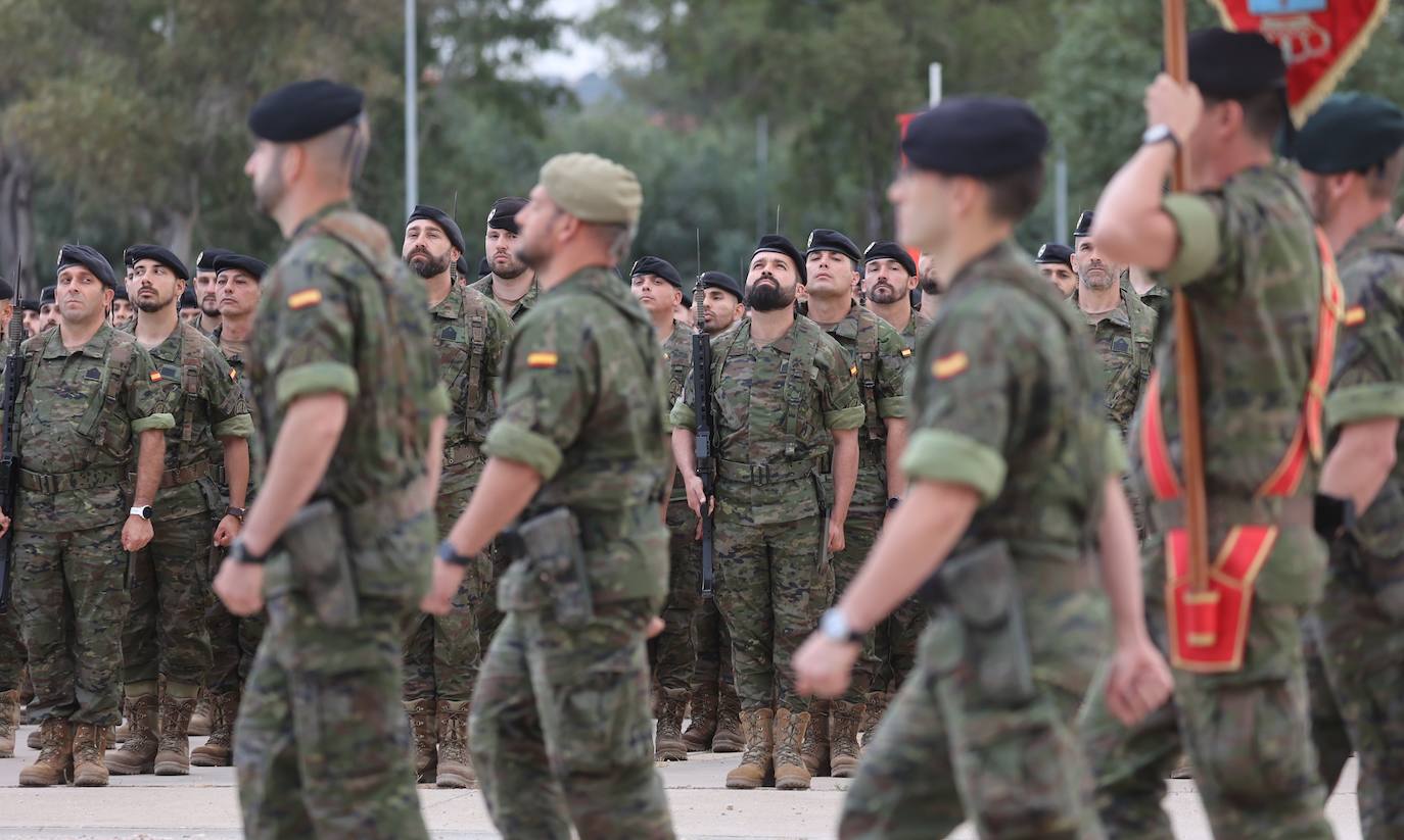 En imágenes, el desfile de la BRI X para despedir al contingente que marcha a Letonia