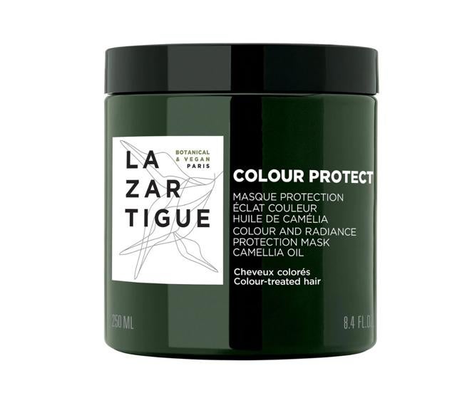Mascarilla reparadora del color Colour Protect de Lazartigue: 35 €, en Sephora (antes 44,99 €).. Contiene un 92% de ingredientes naturales que incluyen aceite de camelia para nutrir profundamente el cabello teñido. Su pH ácido fija el color y potencia el brillo de la melena.