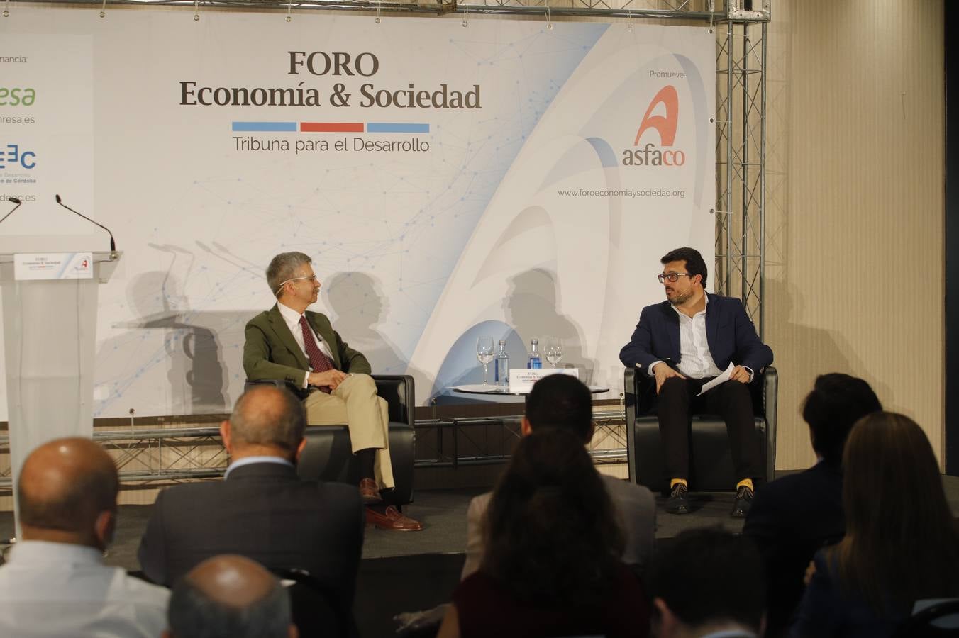 En imágenes, el foro Asfaco con el presidente de Enresa en Córdoba