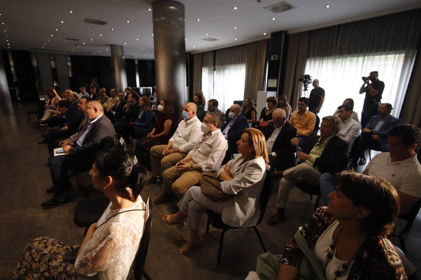 En imágenes, el foro Asfaco con el presidente de Enresa en Córdoba