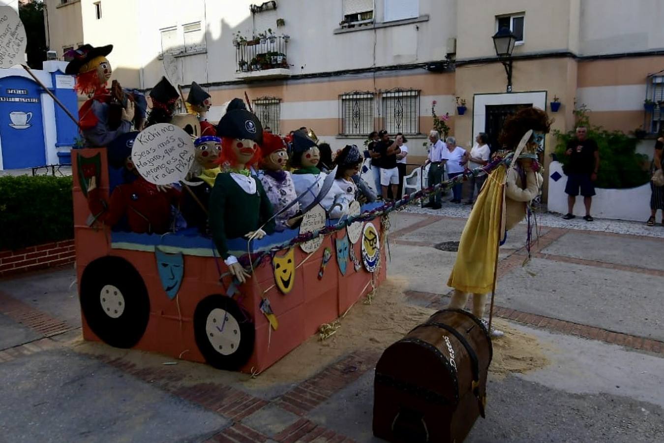 Fotos: Los Juanillos arden en Cádiz