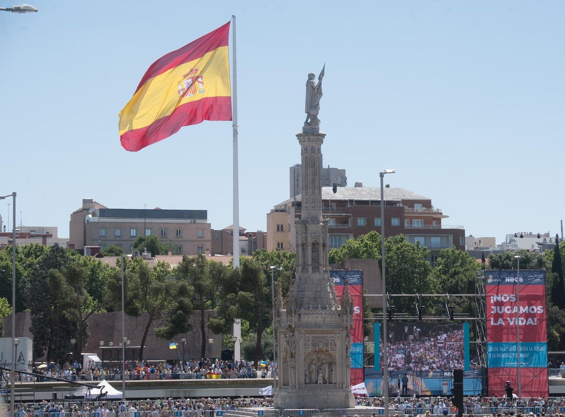 La concentración ha finalizado en la plaza de Colón. 