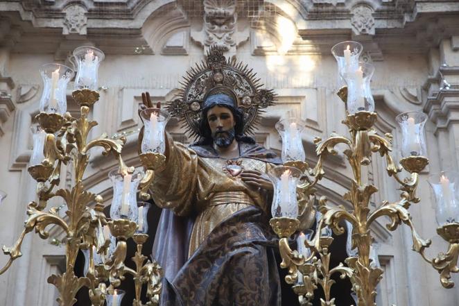 La procesión del Sagrado Corazón de Jesús en Córdoba, en imágenes