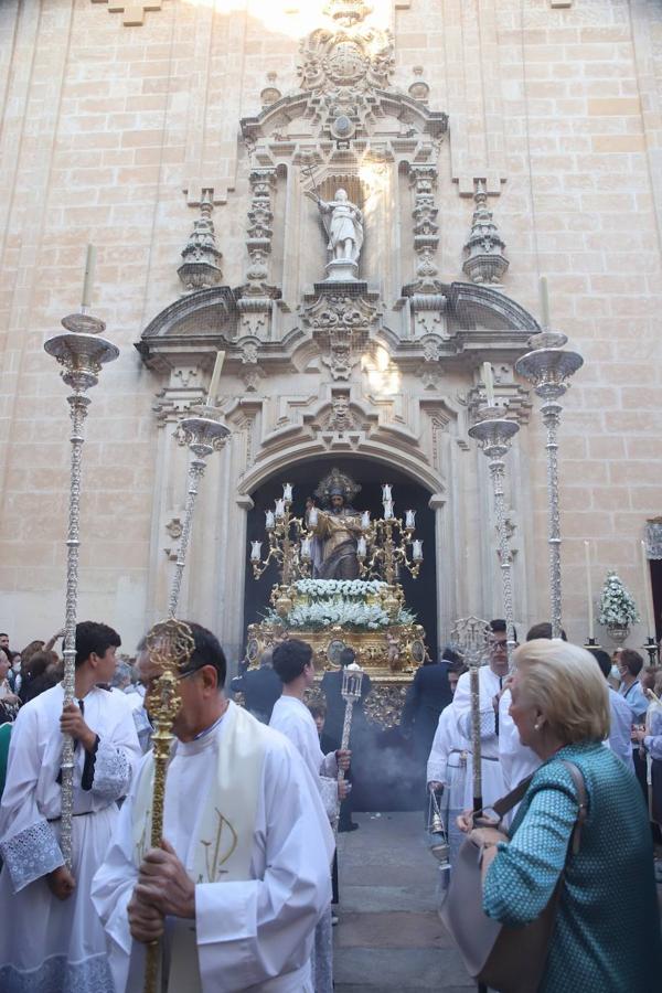 La procesión del Sagrado Corazón de Jesús en Córdoba, en imágenes