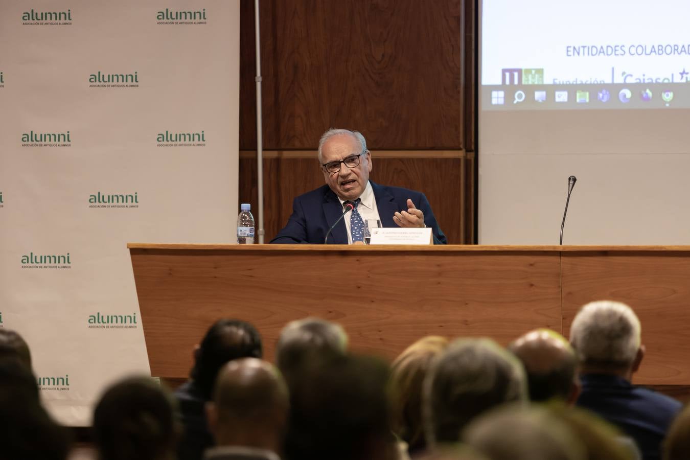 Entrega de los II Premios Alumni Universidad de Sevilla, en imágenes