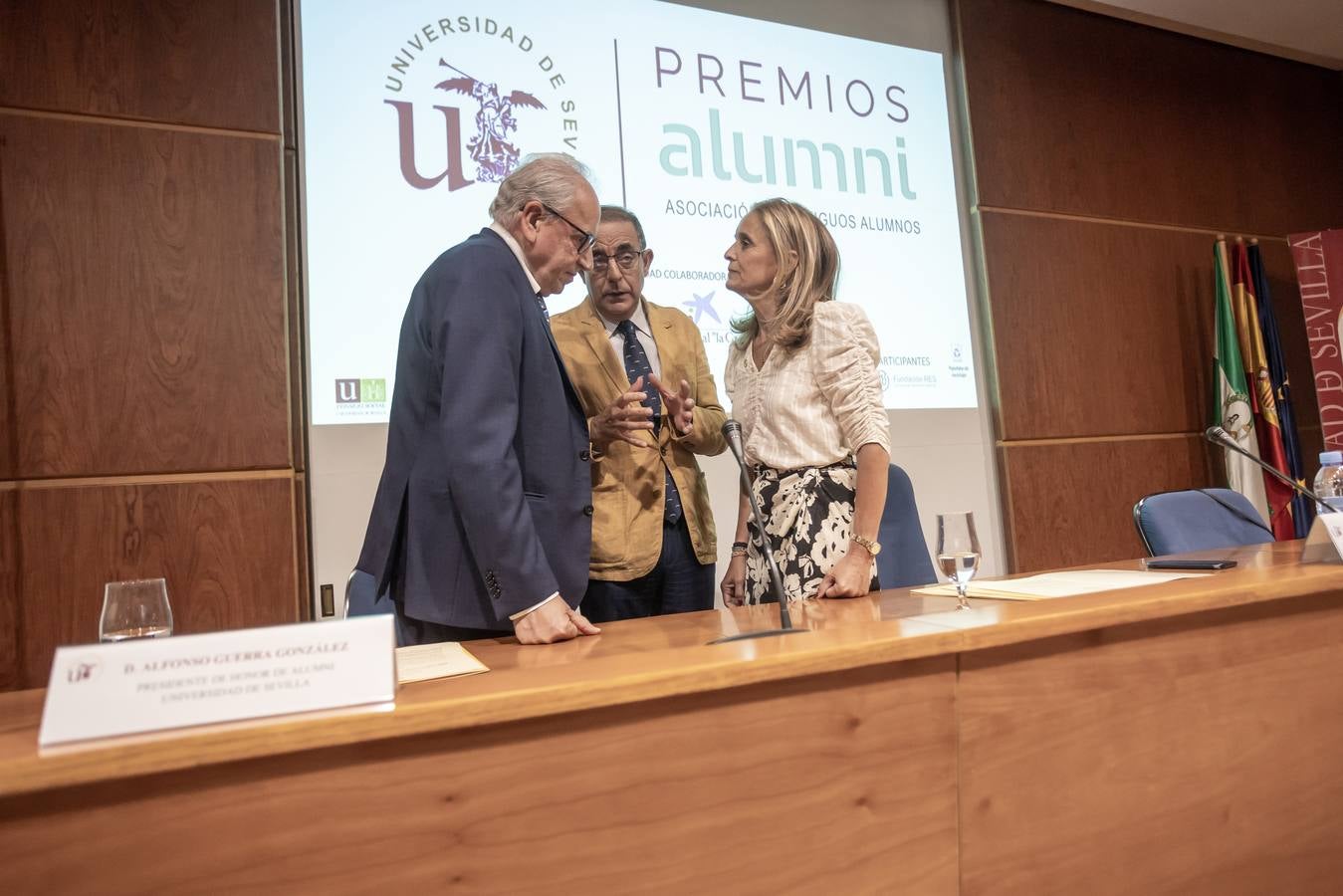 Entrega de los II Premios Alumni Universidad de Sevilla, en imágenes