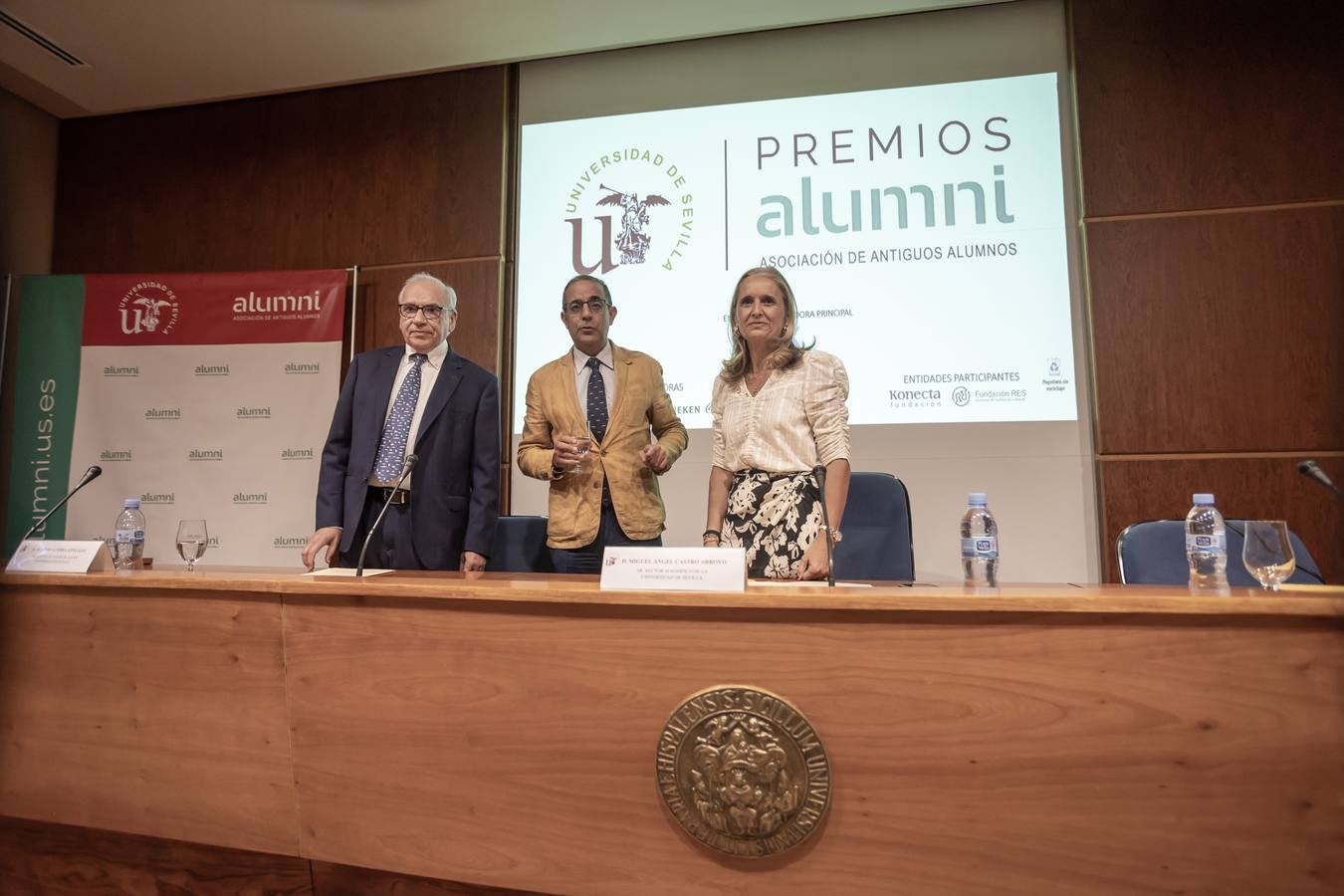 Entrega de los II Premios Alumni Universidad de Sevilla, en imágenes