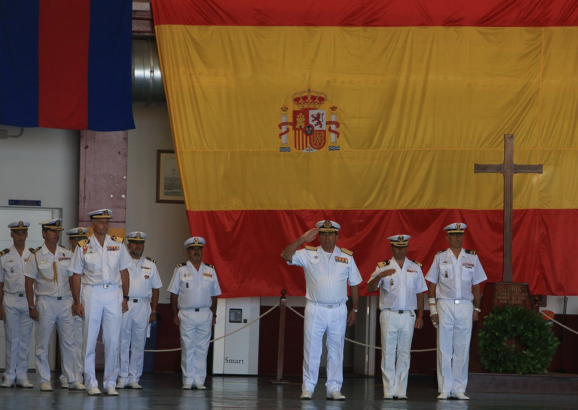 En imágenes: Así ha sido la despedida de los dos últimos helicópteros &#039;Morsa&#039; de la Armada