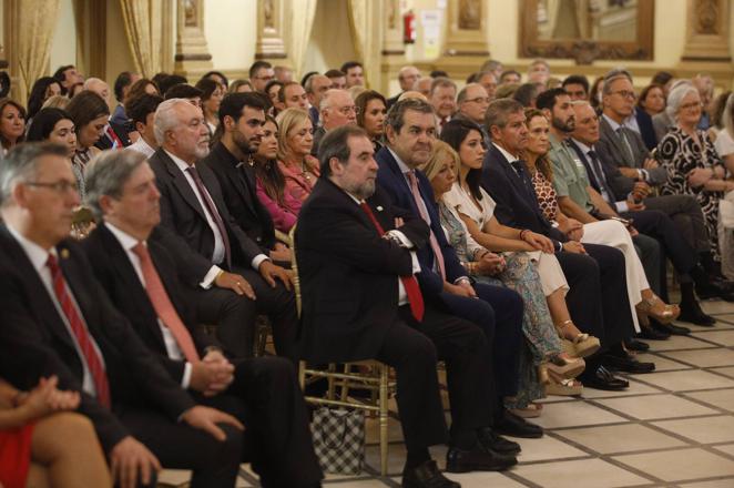 Las condecoraciones del Colegio de Abogados de Córdoba, en imágenes