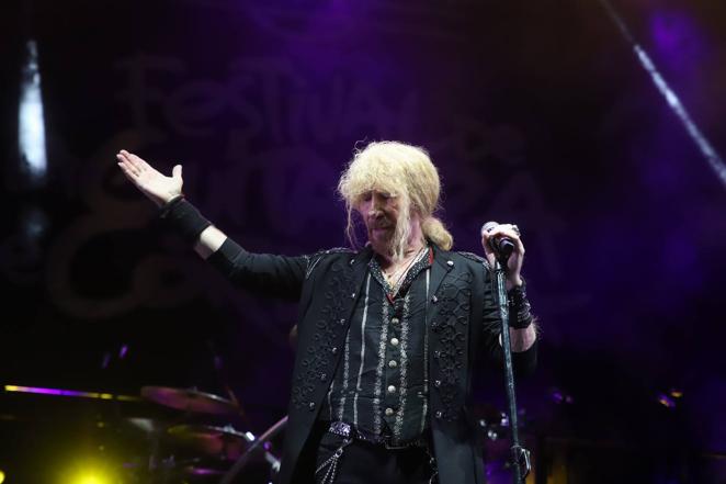 Festival de la Guitarra de Córdoba | El espectacular concierto de Medina Azahara, en imágenes