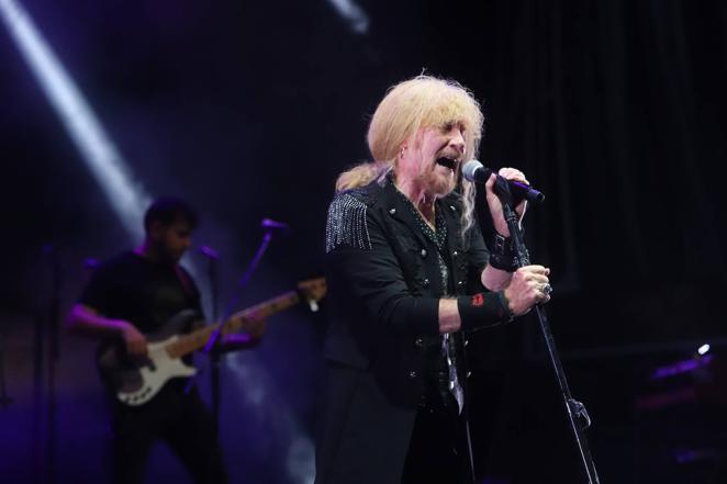 Festival de la Guitarra de Córdoba | El espectacular concierto de Medina Azahara, en imágenes