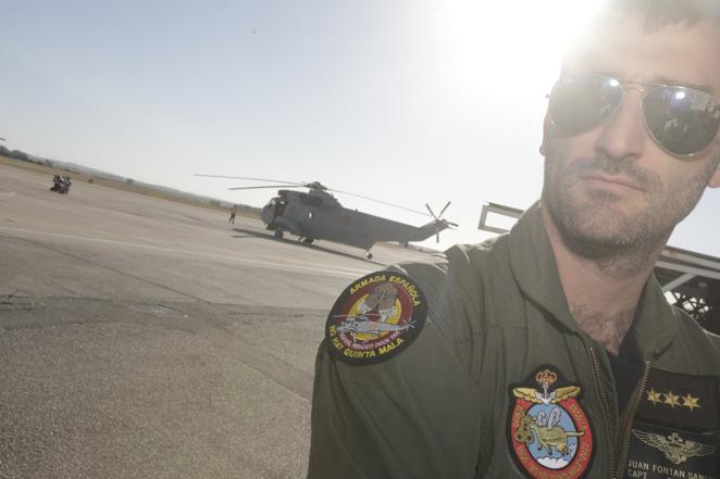 Las impresionantes imágenes de Cádiz y la Bahía desde un helicóptero militar