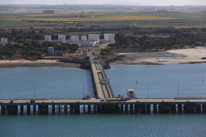 Las impresionantes imágenes de Cádiz y la Bahía desde un helicóptero militar