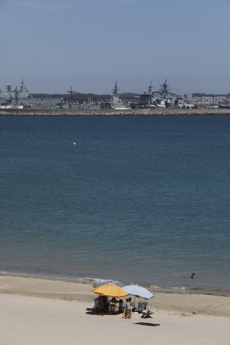 Fotos: Rota, la villa que espera la llegada de los destructores americanos