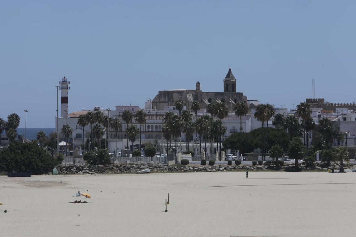 Fotos: Rota, la villa que espera la llegada de los destructores americanos