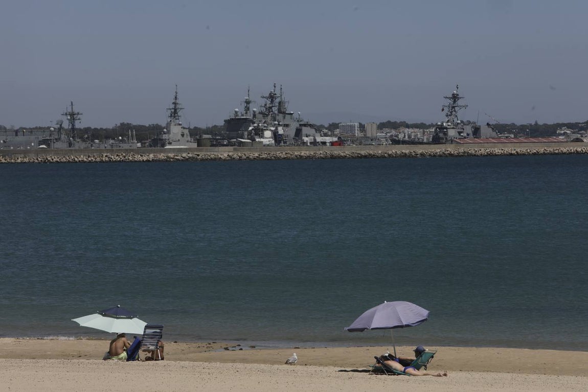 Fotos: Rota, la villa que espera la llegada de los destructores americanos