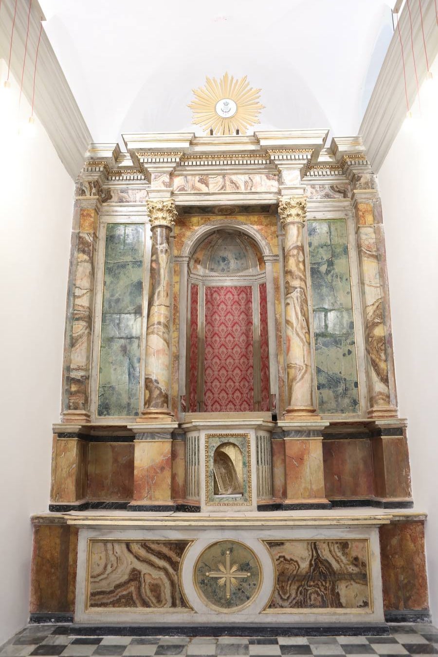 Fotos: Así luce la iglesia Castrense del Santo Ángel Custodio de Cádiz