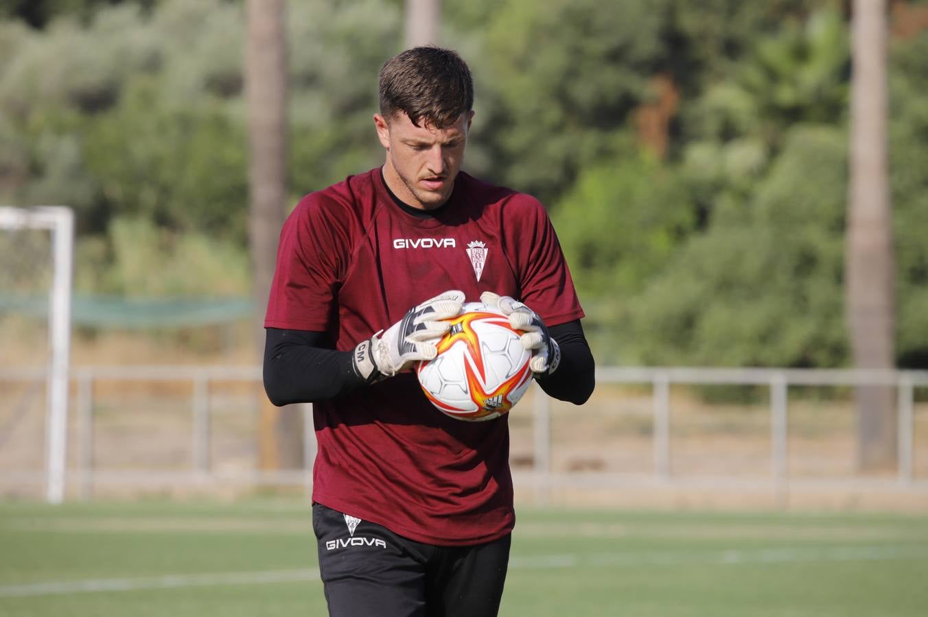 El primer entrenamiento de la temporada del Córdoba CF, en imágenes