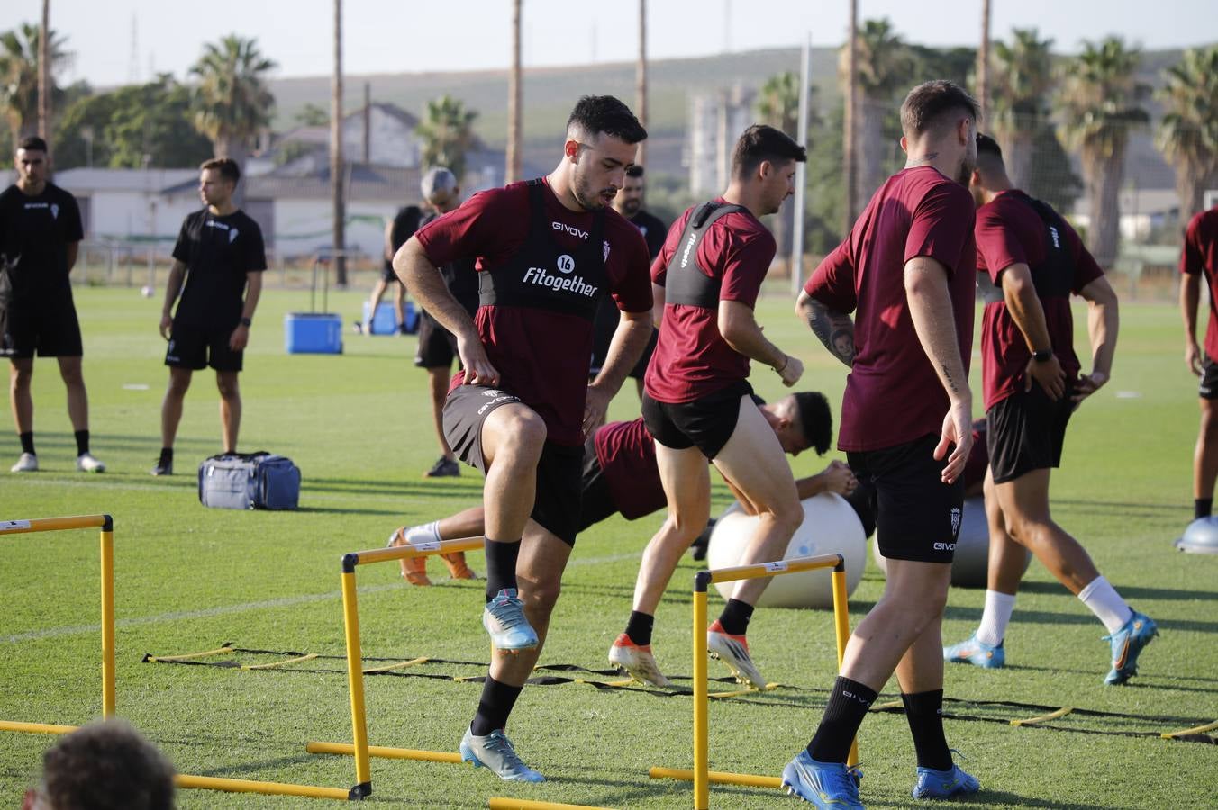 El primer entrenamiento de la temporada del Córdoba CF, en imágenes