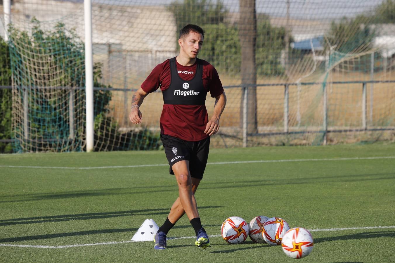 El primer entrenamiento de la temporada del Córdoba CF, en imágenes