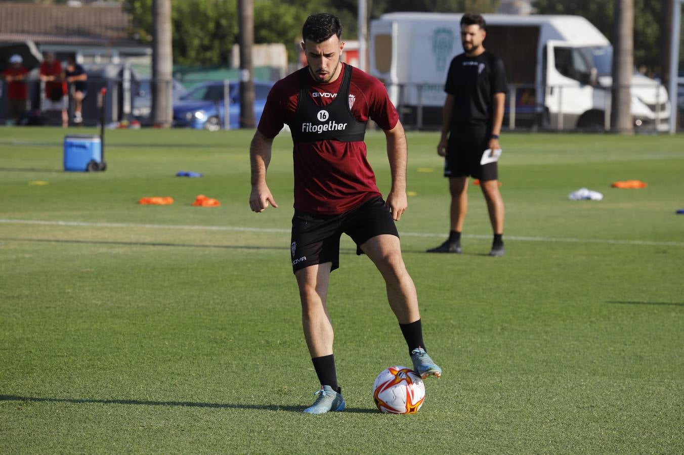 El primer entrenamiento de la temporada del Córdoba CF, en imágenes