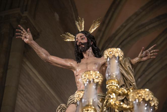 El Señor de la Resurrección en su paso de salida