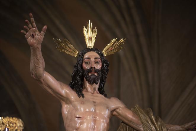 El Señor de la Resurrección en su paso de salida