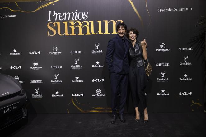 Andrés Velencoso y Natalia López.