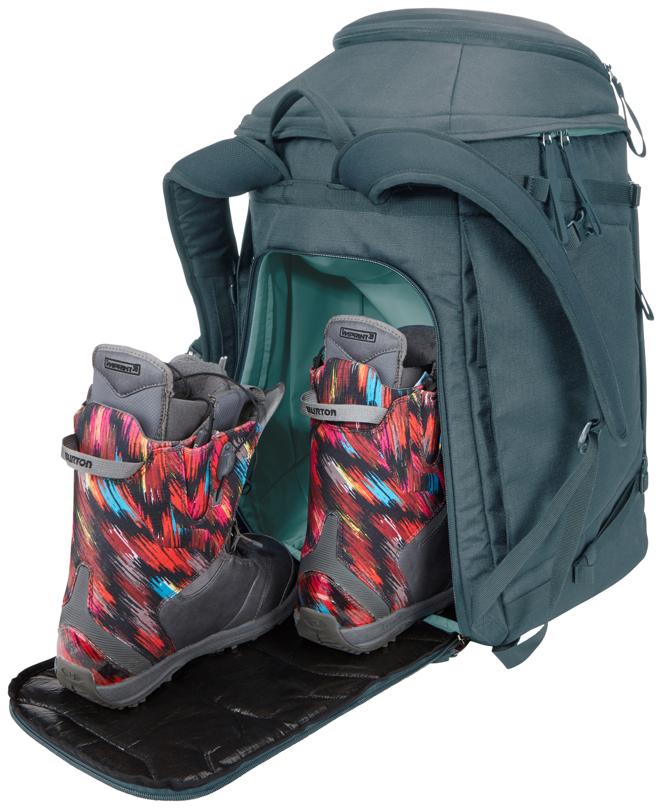 Una mochila para botas diseñada para mantener los pies secos, proteger las gafas de esquí y llevar todo el equipo de forma organizada. 99,95 euros en Thule.