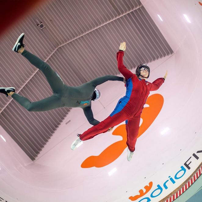 Para volar como nunca antes. Por el momento, el ser humano sigue sin alas para volar, pero grcias a lugares como Madrid Fly, es mucho más fácil hacerlo. En escasos minutos se sienten todo tipo de emociones y sí, la sensación de estar volando se tiene desde el primer segundo. ¡Será una experiencia inolvidable!