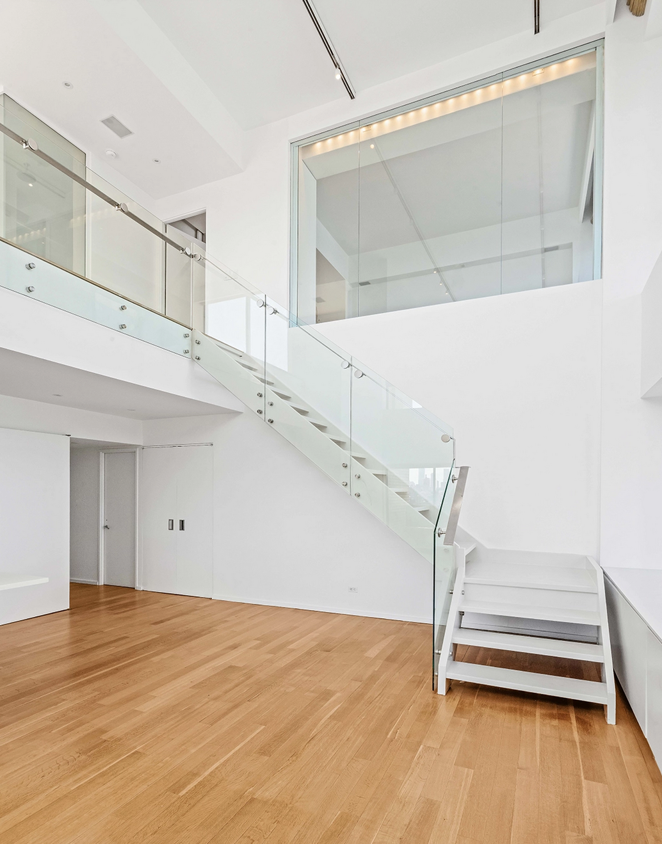 Así es el ático que ha vendido Alessandra Ambrosio. La modelo hizo que Arturo Casas, el aclamado arquitecto brasileño con sede en Sao Paulo y Nueva York, revisará el ático una vez se hizo con él.