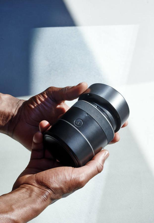 Arcwave Ion. Una nueva estimulación para el pene. Este juguete con tecnología Pleasure Air estimula el frenillo (parte inferior) con ondas de aire para proporcionar un tipo de orgasmo totalmente nuevo, que no se puede conseguir con la masturbación manual. Se adapta a penes circuncidados y no circuncidados de todos los tamaños. Precio: 89€