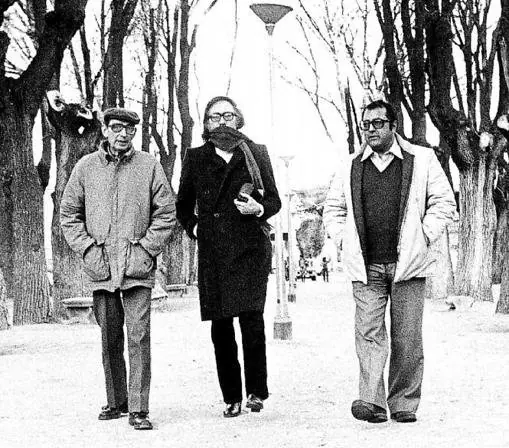 Miguel Delibes, Francisco Umbral y Manu Leguineche, en la época en que trabajó en El Norte de Castilla