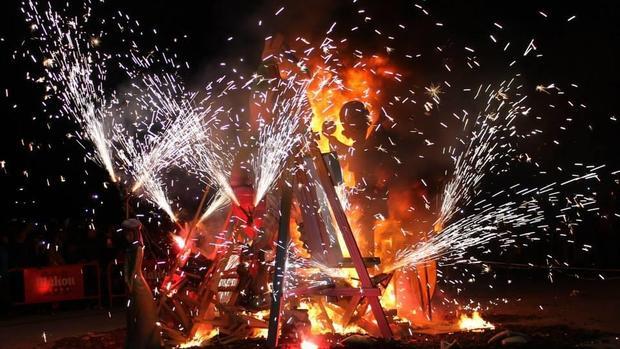 Fallas celebradas en la ciudad de Toledo en 2015